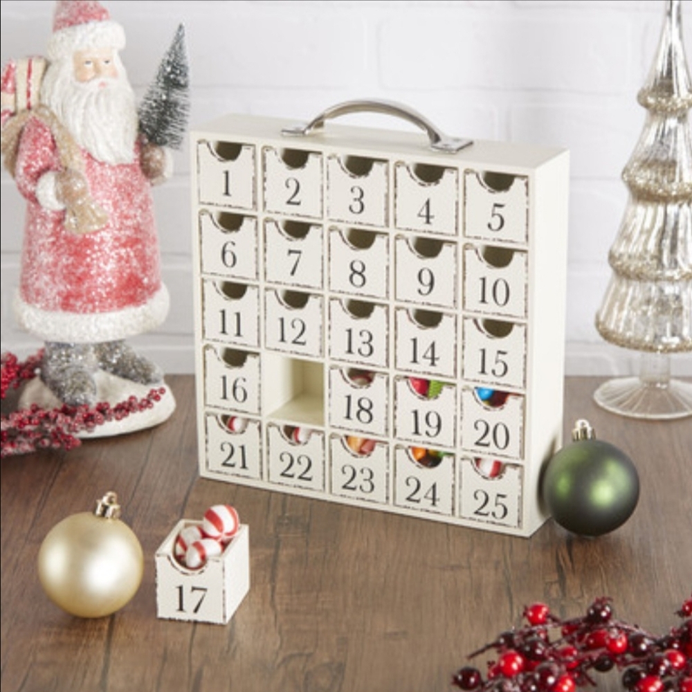 ADVENT CALENDER WOODEN